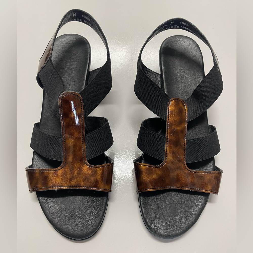 Munro Sandals